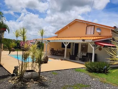 maison t4 meublée saint-françois