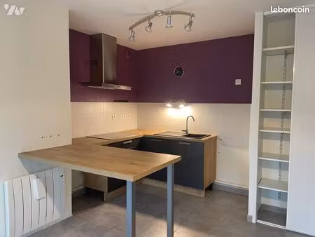 studio 1 pièce 35 m²