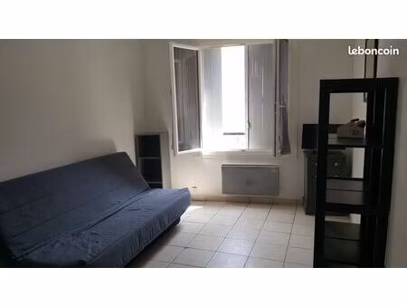 studio entièrement équipé à 5 minutes à pied du centre-ville et de la gare