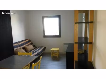 studio 18 m² - branchoire