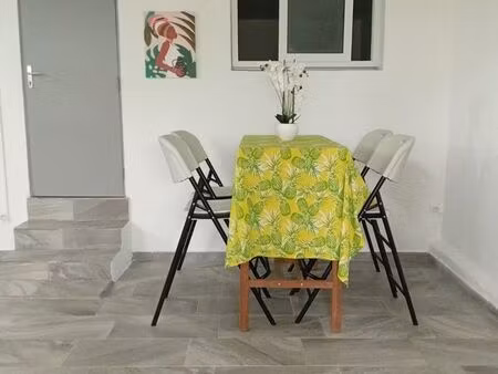 location longue durée spacieux bas de maison meublé à morne-à-l’eau