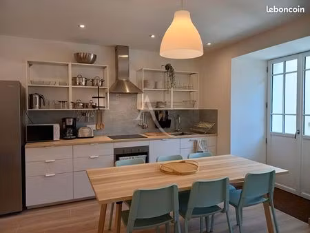 maison 2 pièces 132 m²