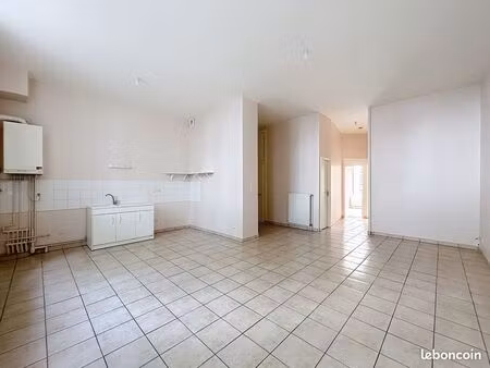 appartement 3 pièces 79.25 m² sans souci