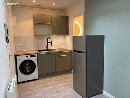 studio 28m2 refait à neuf - vieille ville/place de l’arsenal