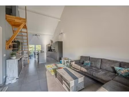 duplex à louer à rue hector denis 16 épinois (vbe20944)