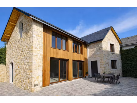vente maison à auray centre ville historique (56400) : à vendre / 28m² auray centre ville 