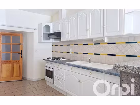 location appartement  58.63 m² t-3 à ruynes-en-margeride  493 €