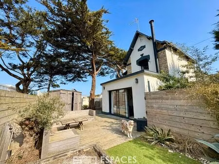 villa de charme en second rideau  à 50 m de la plage