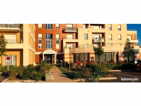 appartement t2 + loggia + pl. de parking