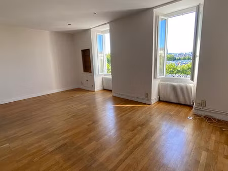 appartement 4 pièces - 115 m2