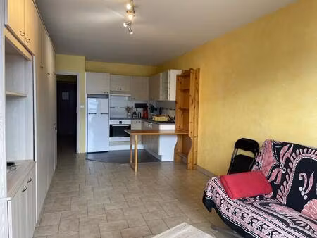 studio meublé bail 10 mois