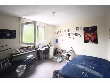 69100 villeurbanne - studio - ascenseur - proche des commodites - faculte