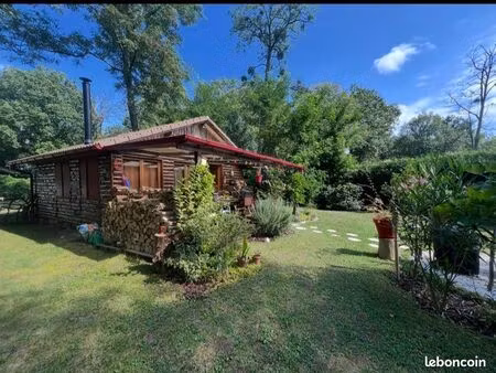 chalet en bois (habitation légère de loisir)