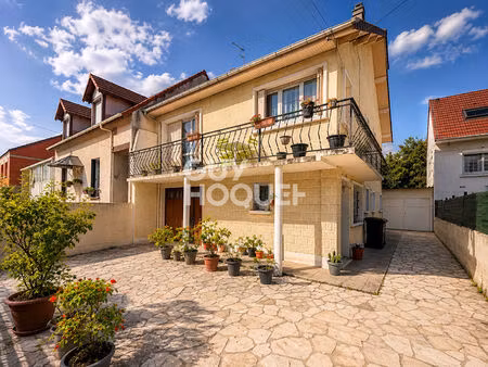 maison le blanc mesnil