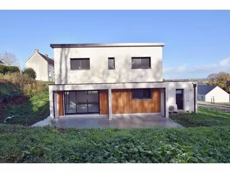 maison  102m²  4 pièces