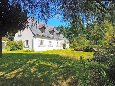 belle maison familiale avec vie de plain-pied et toiture en ardoise naturelle !!