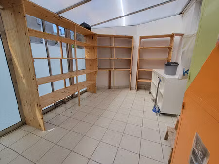 tours quartier strasbourg: maison 8 pièces  avec une cour  un garage et 1 parking