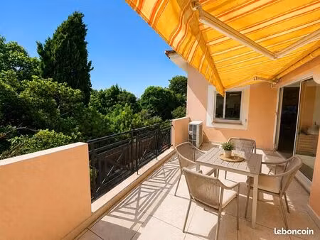 appartement 4 pièces 100 m²