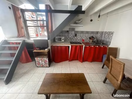 apt duplex t2  meublé à l'année  terrasse et parking privé  les minimes