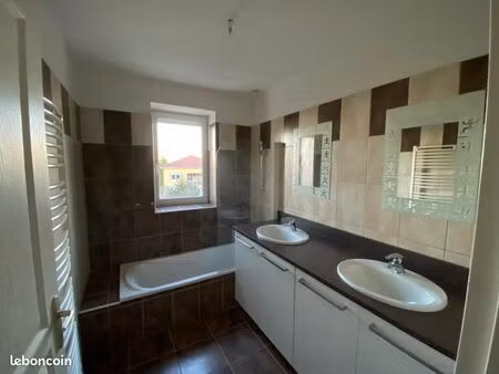 à louer duplex 80m2 dans maison