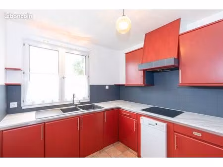 appartement t3 lumineux plein sud 74 m2