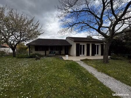 villa 4 pièces 93 m²