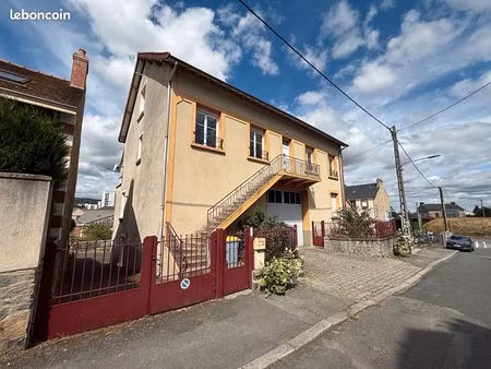 appartement 7 pièces 212 m²