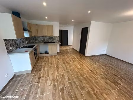 appartement t3 rdc terrasse