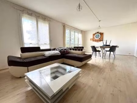 location appartement 3 pièces à maromme (76150) : à louer 3 pièces / 73m² maromme