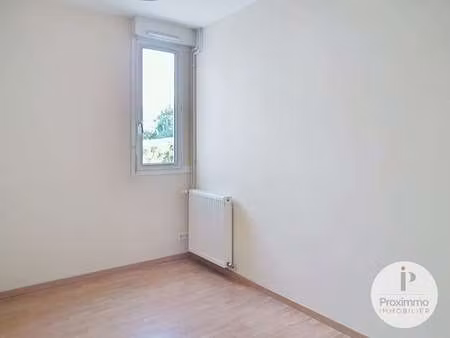 location appartement 2 pièces à redon (35600) : à louer 2 pièces / 27m² redon