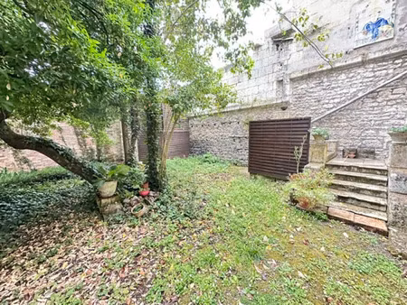 ️ angoulême centre – charmant t2 avec jardin privatif