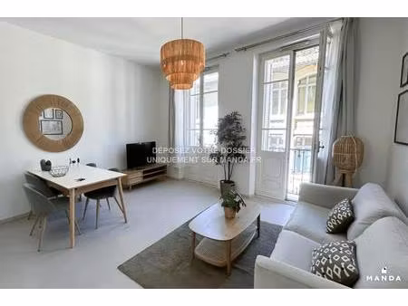 t3 meublé - 65 rue de la république 13002  marseille  france