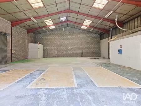location boutique/local commercial 646 m²