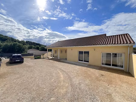 maison 5 pièces 129 m2 - terrain 700m2