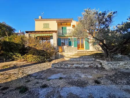 maison traditionnelle t5 (construite en 1973) de 138 m² sur un terrain de 1 003 m²