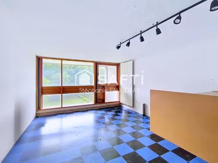 résidence le corbusier  1ere rue !