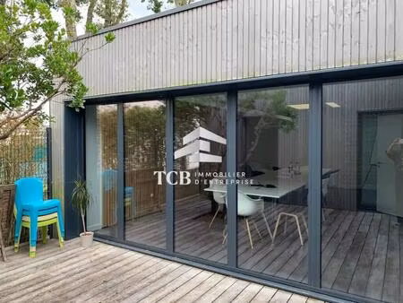 vente bureaux 220 m²