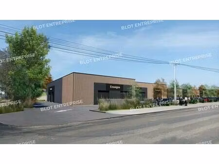 vente local d’activités la bouexiere 35340 243m²