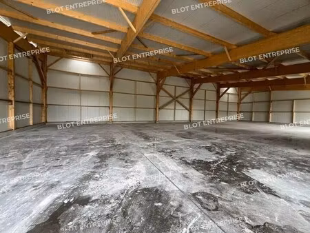 location local d’activités plechatel 35470 240m²