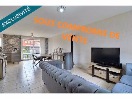 pavillon individuel de 2016  de plain-pied  économe  sur 894 m2 de parcelle !