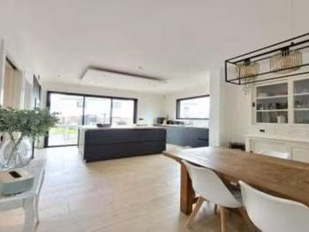 vente maison piscine à saint-aubin-du-pavail (35410) : à vendre piscine / 135m² saint-aubi