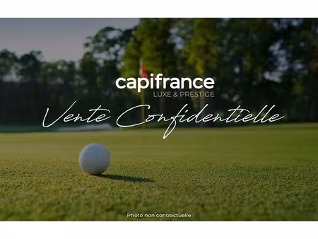 propriété de prestige sur le golf de pont royal élevé d'un niveau d'une surface totale 190