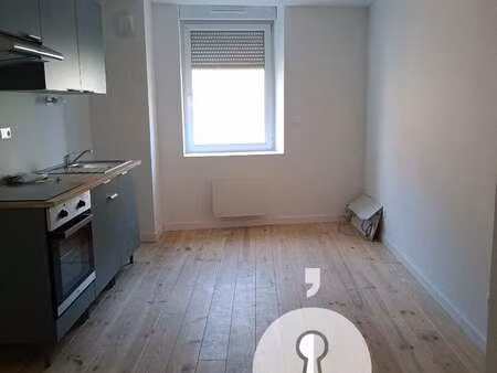 location appartement 2 pièces à la baconnière (53240) : à louer 2 pièces / 36m² la baconni