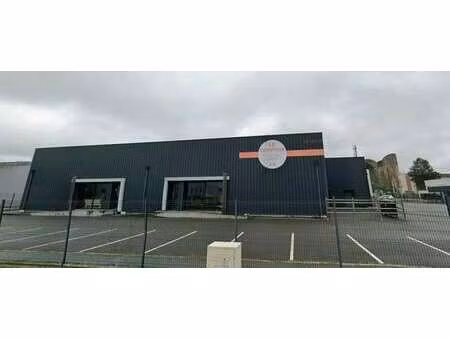 location bureaux et commerces à saint-berthevin (53940) : à louer / 320m² saint-berthevin