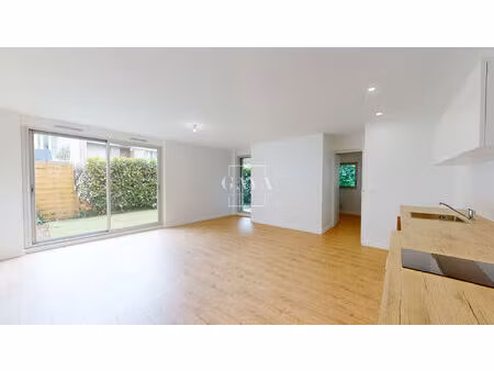 appartement refait à neuf - 2 pièces - 40 m2 + jardin / terrasse de 26m2