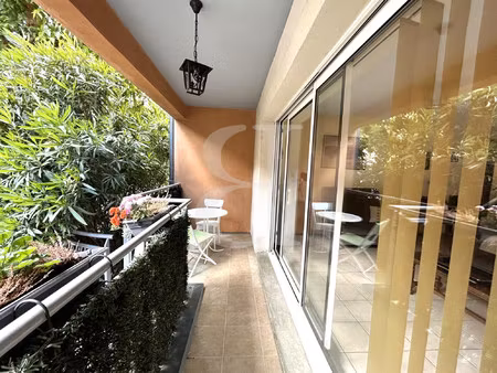 appartement avec terrasse et garage nyons centre-ville