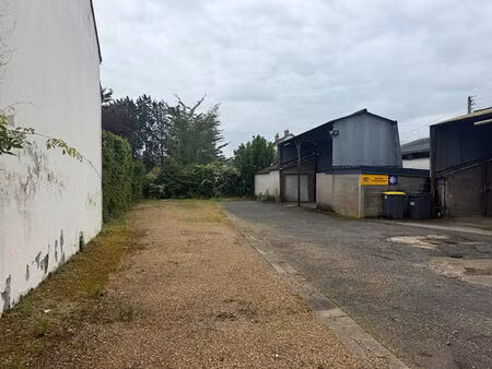parking / box 8 pièces 445 m² à louer chambray-lès-tours 37170 ? | era immobilier