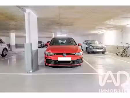 vente parking 12 m²