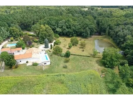 magnifique propriété dans un cadre idyllique avec gîte générateur de revenus