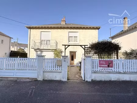 blois – quartier recherché cabochon/foch – maison avec fort potentiel et possibilité d’esp